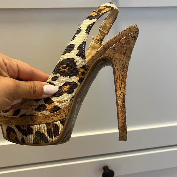 Leopard Heels / Cheetah / Guess - Picture 3 of 4